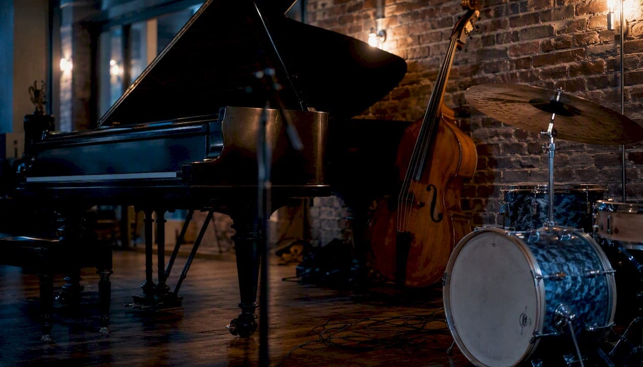 Jazz Trio Instrumentation: What to Expect and How to Choose
