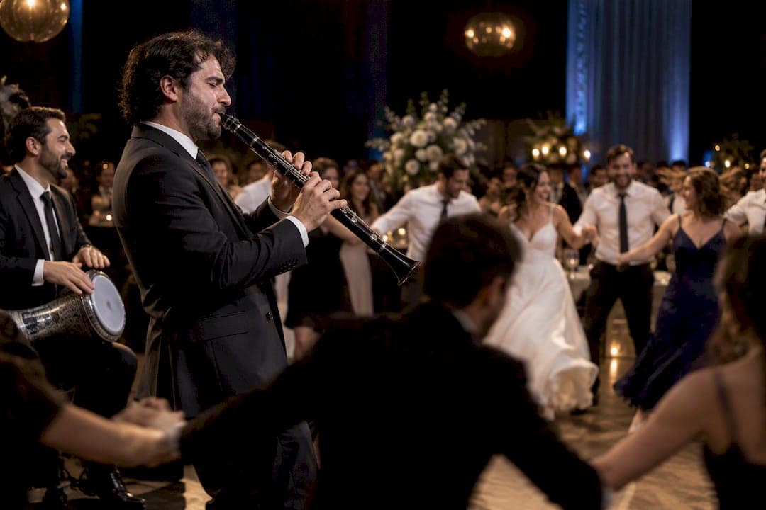 4 Ready Hora Song Medleys to Send Your Wedding Band